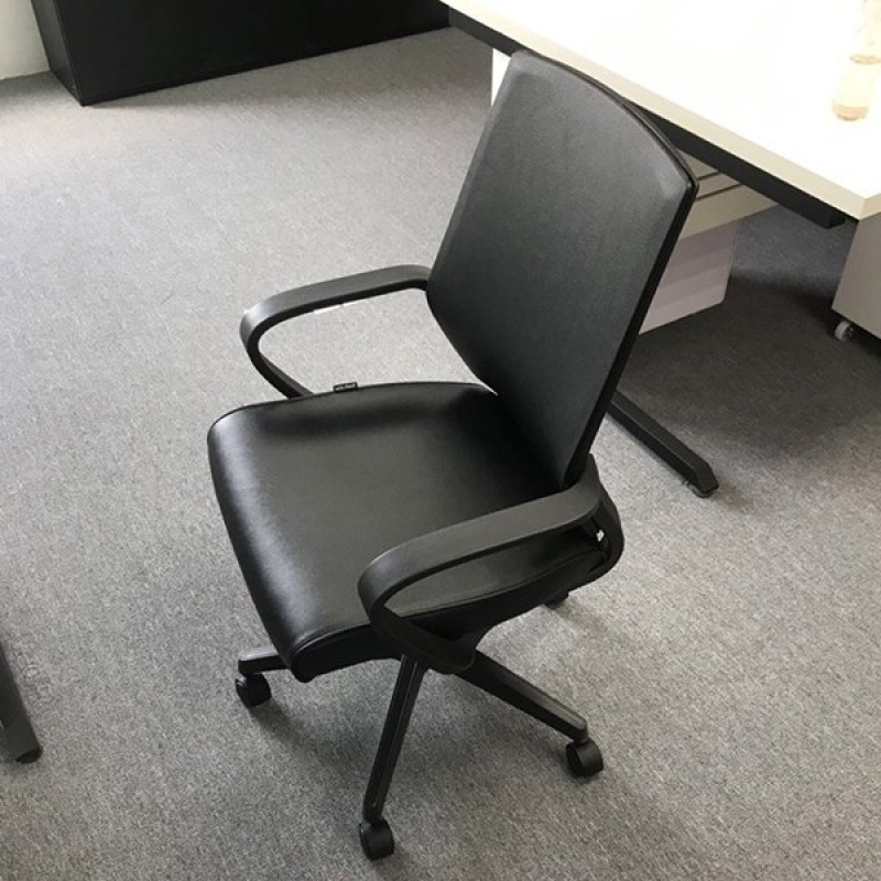 Ghế xoay văn phòng Hòa Phát SG502